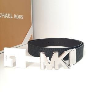 NWT MK Twist Reversible Belt